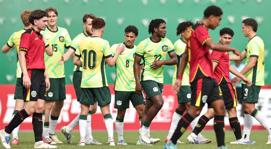 随着中国男足10-0,韩国7-0,亚预赛最新晋级形势:7队已提前出局