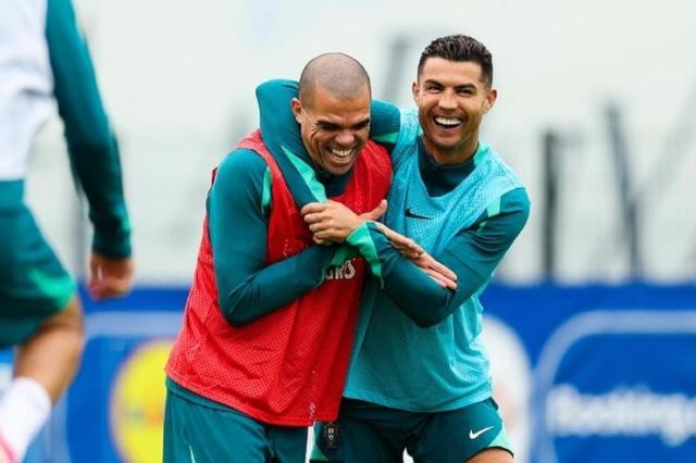 AG百家乐-佩佩退役不陪C罗了 足坛再无武僧 巴西后悔没招他